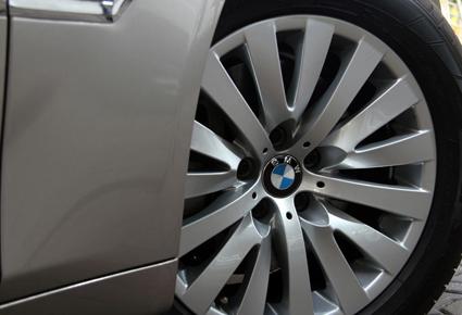 Line of Excellence تنضمّ إلى طراز 730Li من BMW